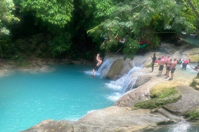 Blue Hole and Sightseeing Tour from Ocho Rios, Jamaica - The rope swing and jumping moments: what to expect on the ground