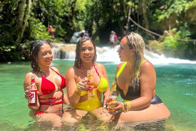 Blue Hole Secret Falls, White River Rafting, and River Tubing from Ocho Rios - Stop 1: Bamboo Rafting on the White River (Cool, Simple, Scenic)
