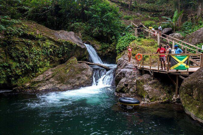 Blue Mountain Highlights - Calabash village picnic-style lunch and the fountain-of-youth swim