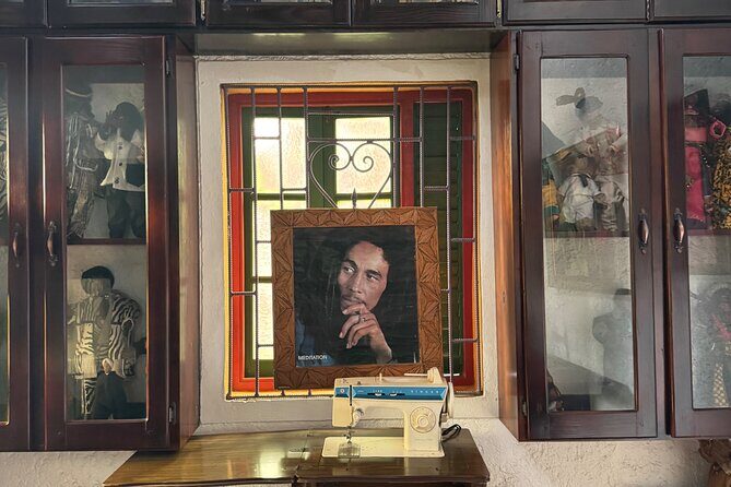 Bob Marley Nine Mile Tour - Columbus Park: A Quick History and Photo Break