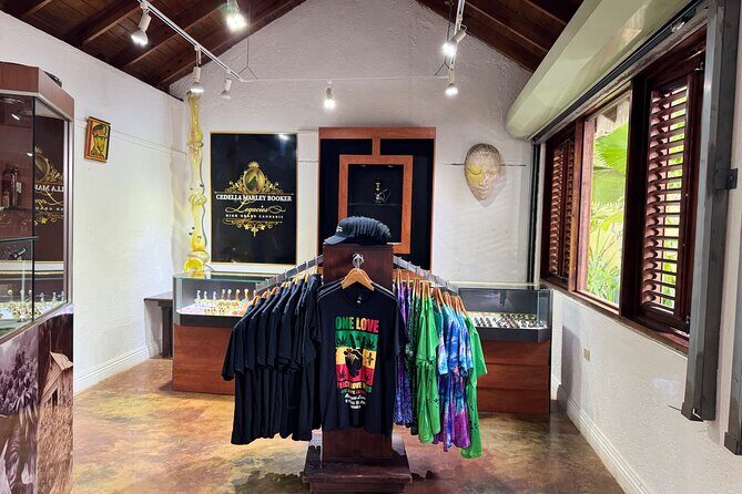 Bob Marley Nine Mile Tour - Nine Miles With a Rastafarian Guide: What You Actually Do