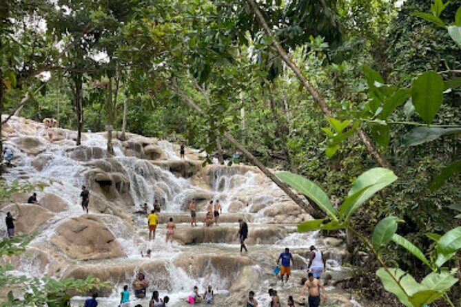 Dunn River Falls and Bamboo River Rafting in Ocho Rios Jamaica. - Getting there from your hotel or the cruise port