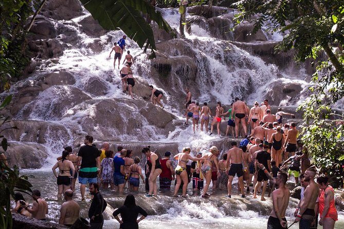 Dunn’s River Falls & Blue Hole Tour with Lunch - Dunn’s River Falls: Iconic Waterfall Climbing Without Guesswork