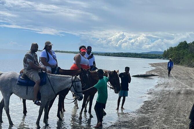 Horseback Riding in the Ocean from Ocho Rios & Runaway Bay - The Ride to the Beach, Then the Ocean Photos