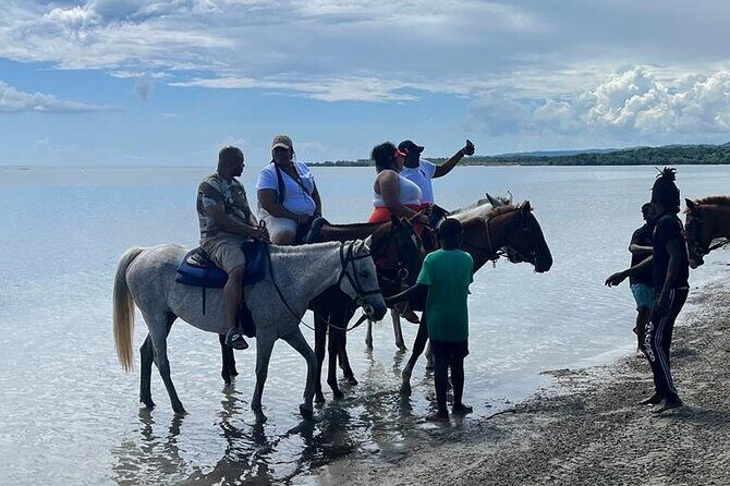 Horseback Riding in the Ocean from Ocho Rios & Runaway Bay - Getting There Smoothly From Saint Ann’s Bay and the Port