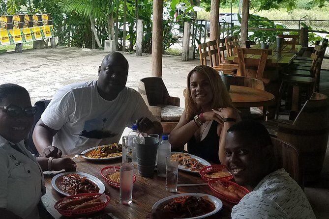 Lunch at Scotchies Jerk Centre From Ocho Rios - Timing and “don’t miss the pickup” tips for a 12:00 start