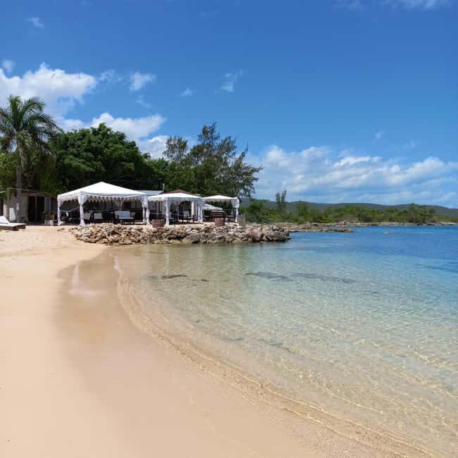 Ocho Rios: Bamboo Beach Club VIP Pass with Lunch and Drinks - Why Bamboo Beach Club VIP Works Better Than a Regular Beach Day