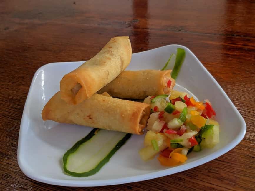 Ocho Rios: Bamboo Beach Club VIP Pass with Lunch and Drinks - Service Style and Small Comfort Details That Save Your Day