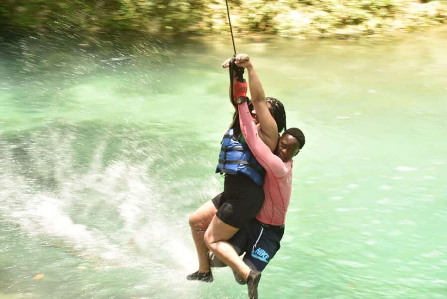 Ocho Rios: Dunn's River Falls and Blue Hole Combo Tour - Key Highlights at a Glance