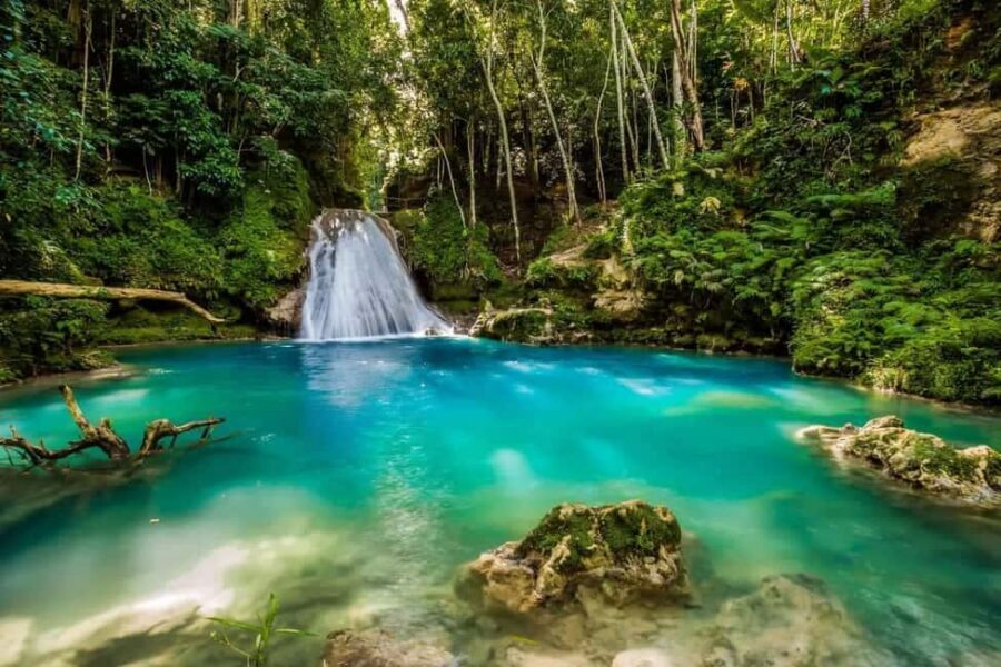 Ocho Rios: Dunn's River Falls and Blue Hole Combo Tour - Getting There: Pickup, Timing, and Real-World Pace