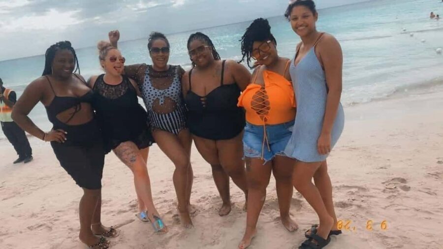Ocho Rios: Dunn's River Falls and Shopping Tour - The falls stop: climbing, then cooling off at the base