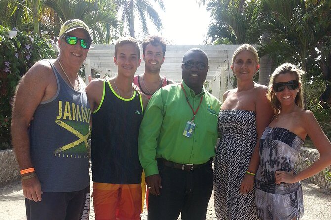 Ocho Rios Hotels Private Transfer - Getting Met at the Airport Without the Guesswork