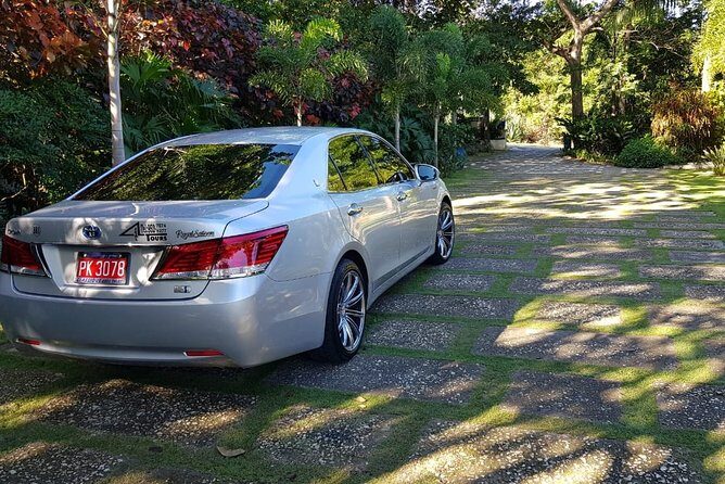 Ocho Rios Hotels Private Transfer - Short Stops for Food and Supplies (When Helpful)