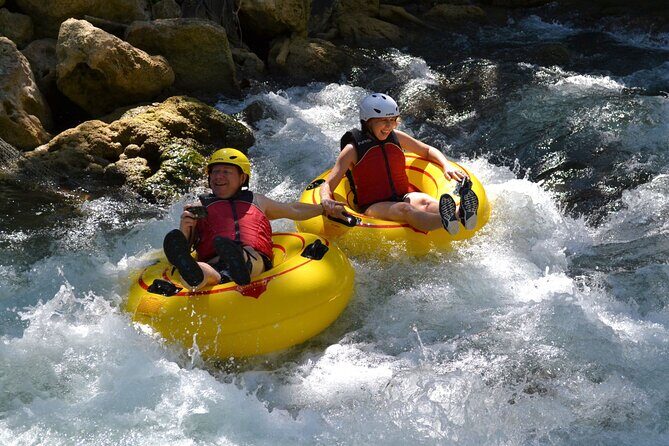 Ocho Rios: River Tubing, Lunch and Cocktails at Bamboo Beach Club - Safety and Comfort: What You Get Before You Float