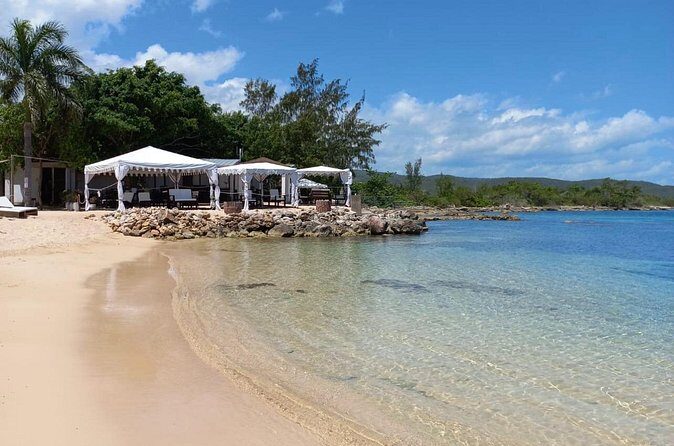 Ocho Rios: River Tubing, Lunch and Cocktails at Bamboo Beach Club - Price and Value at $99: When This Combo Tour Wins