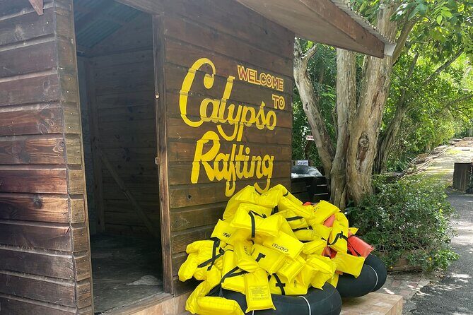 Ocho Rios White river tubing along with beach and lunch stop - Value check: is $125 per person a fair deal?