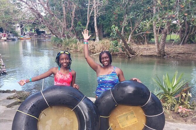 Private Dunn's River Falls and Tubing Tour From Ocho Rios - Little Dunn’s River Beach Moment: Where the Falls Meet the Ocean