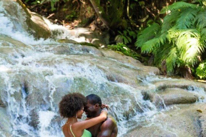 Private Dunn's River Falls and Tubing Tour From Ocho Rios - Getting There in Comfort: Private Pickup and Air-Conditioned Transport