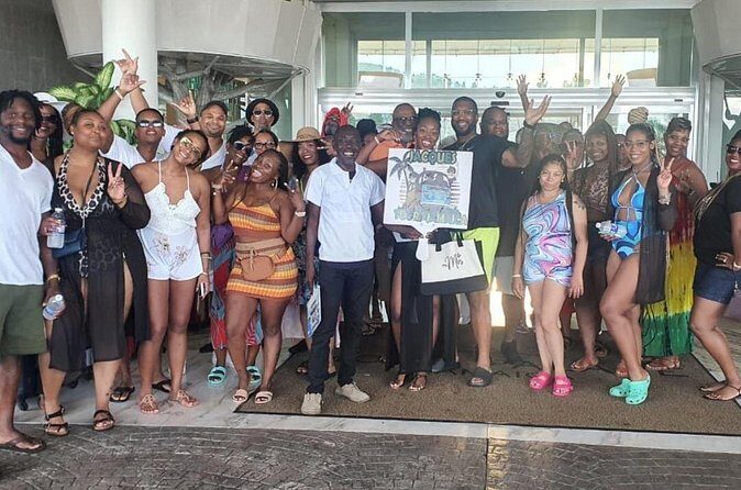 Private Nightclub Tour with Transfer from Ocho Rios, Runaway Bay - Dancing Time at Your Nightclub: What to Expect