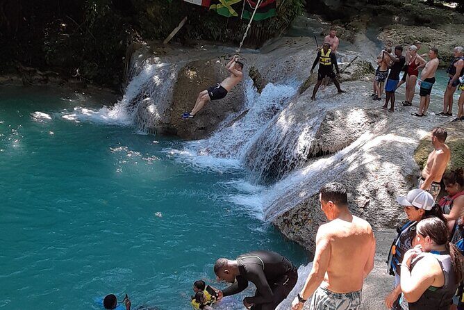 Private Tour From Ocho Rios To Blue Hole Secret Falls and Shopping - Driver/guide service that can change the whole day