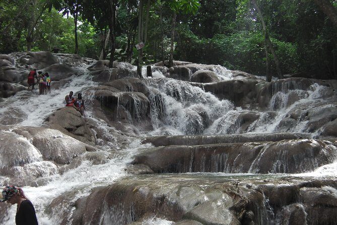 Private Tour From Ocho Rios To Dunn's River Falls - Getting Started: Pickup in Ocho Rios (and What to Watch For)