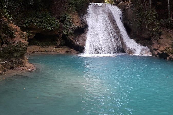 River Tubing and Blue Hole Private Tour from Ocho Rios - Pickup, small group size, and how the 4-hour schedule feels